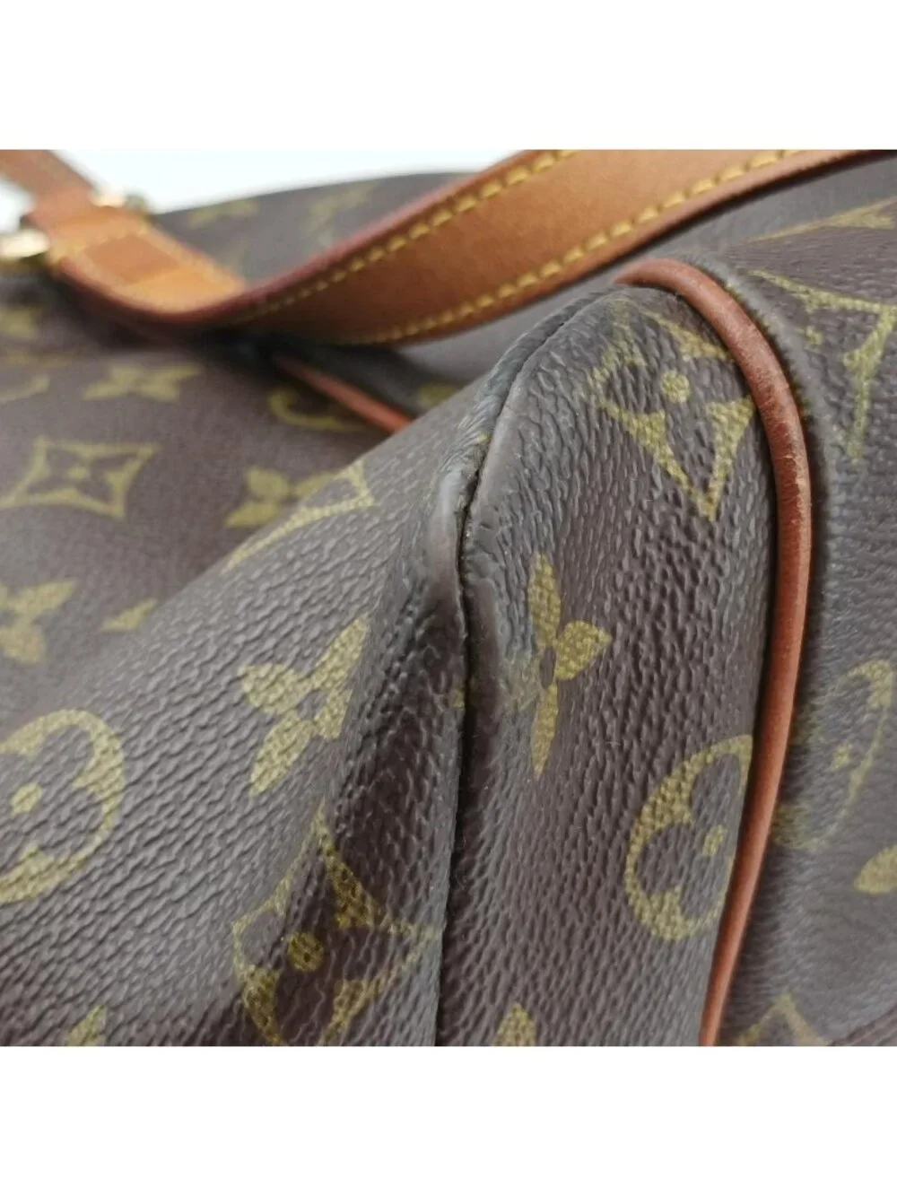 Louis Vuitton Totally MM Monogram Brown Canvas Tote